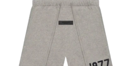 Essential 1977 Short Set