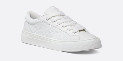"B33" Spin Sneaker