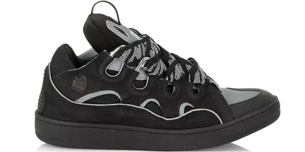 "Curb-Sneaker"