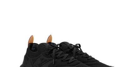 "LV" Runner Sneaker