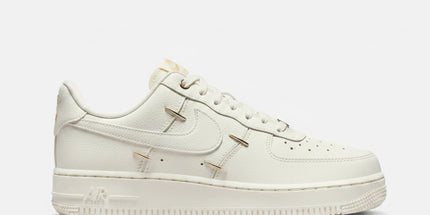 Nike Air Force 1 Low LX