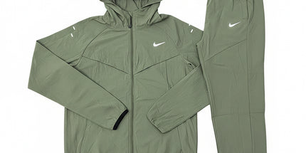 Nike Stride Repel running Set