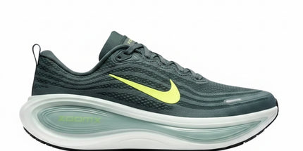 Nike Vomero Plus road running