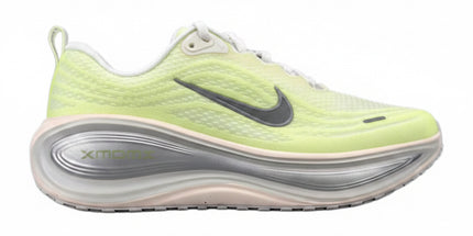 Nike Vomero Plus road running