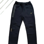 Black FD8461 pants