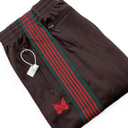 1026 - Brown red edge
