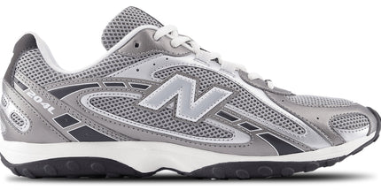 New Balance 204L